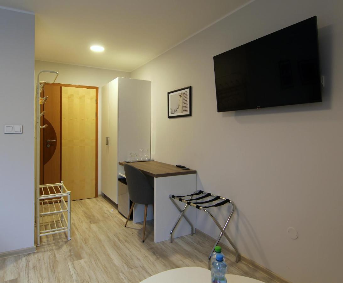 Penzion U Vlků Valtice Exterior foto