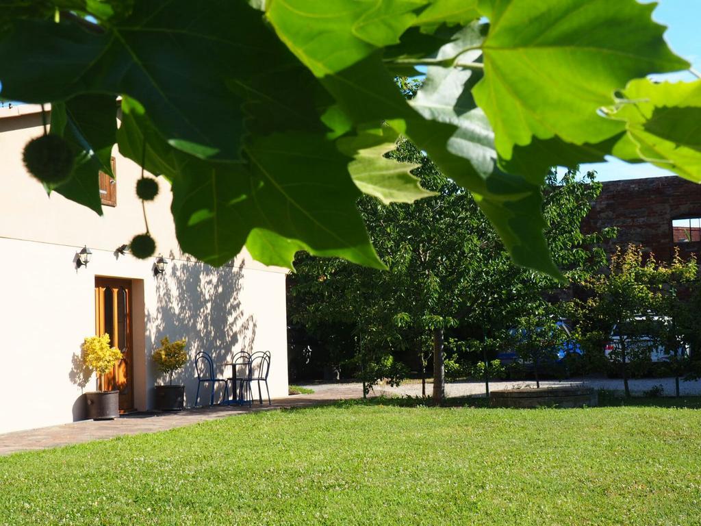 Penzion U Vlků Valtice Exterior foto
